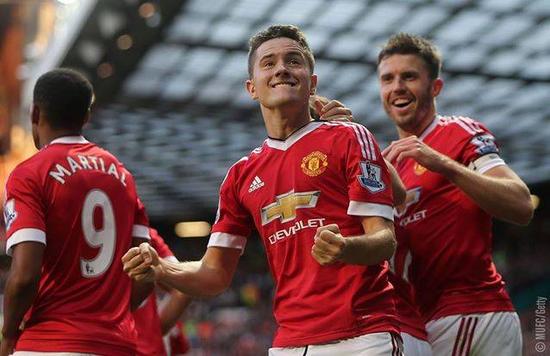 也展现了球 也展现了球