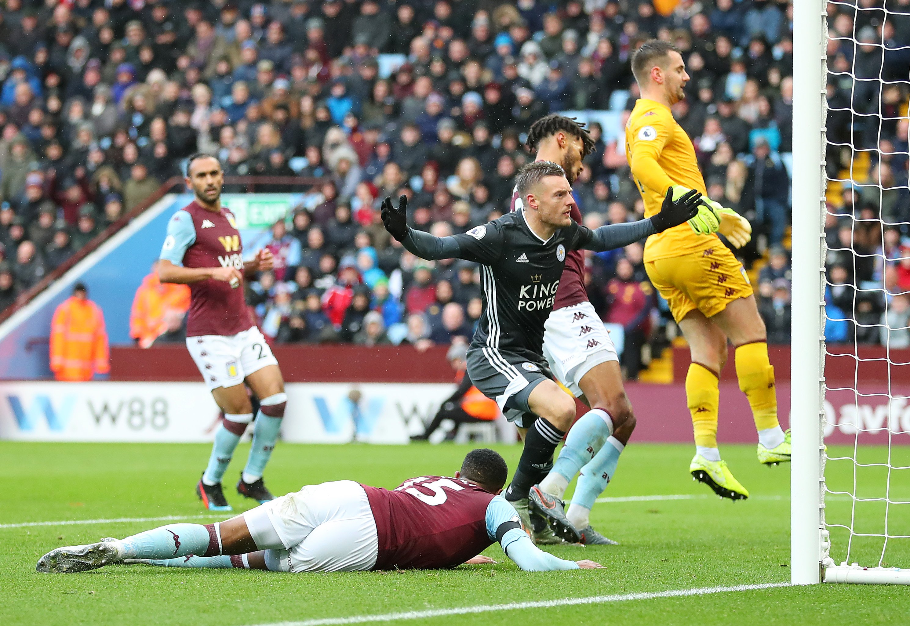 同时继续强 同时继续强